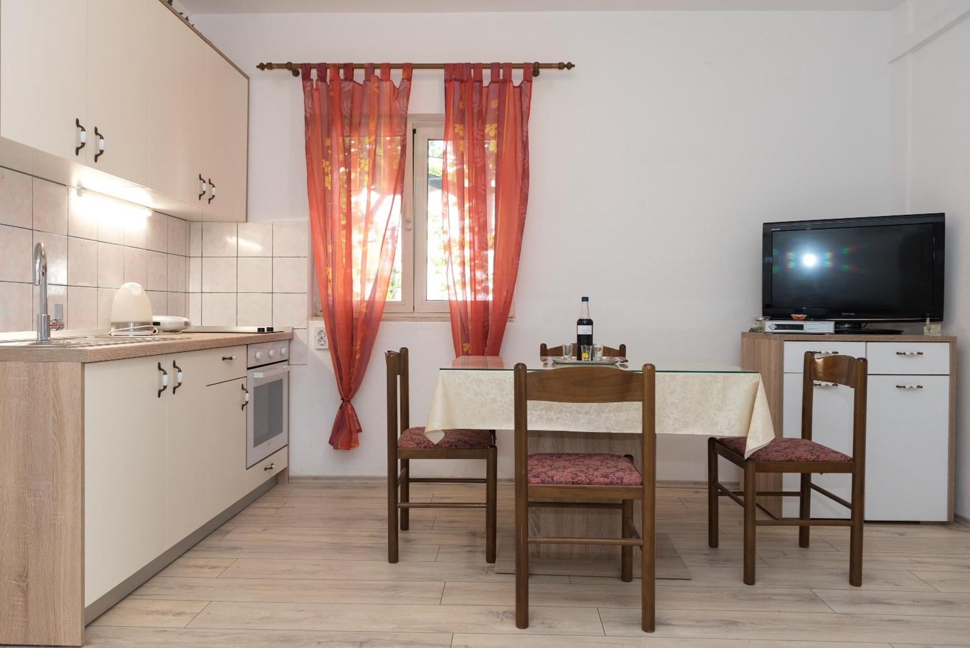 Apartments Vodice Olga Matic Εξωτερικό φωτογραφία