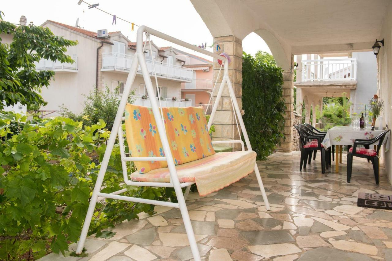 Apartments Vodice Olga Matic Εξωτερικό φωτογραφία